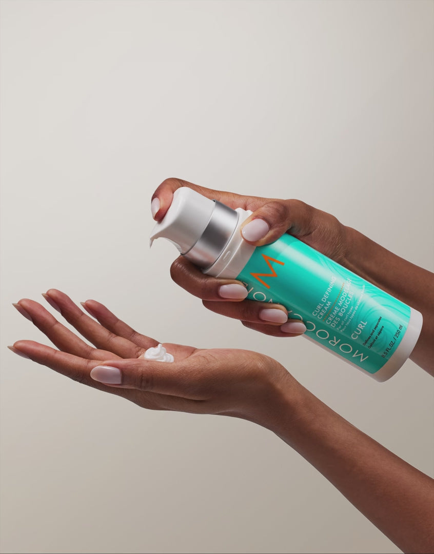 Load video: Moroccanoil Curl Defining Cream